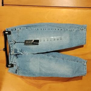 ✨🆕 R.V.T. woman size 2 capri jeans